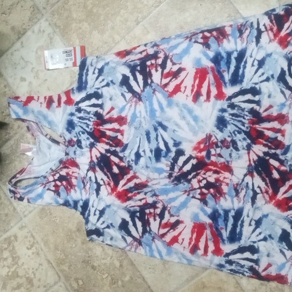 Firework tank - Picture 1 of 3